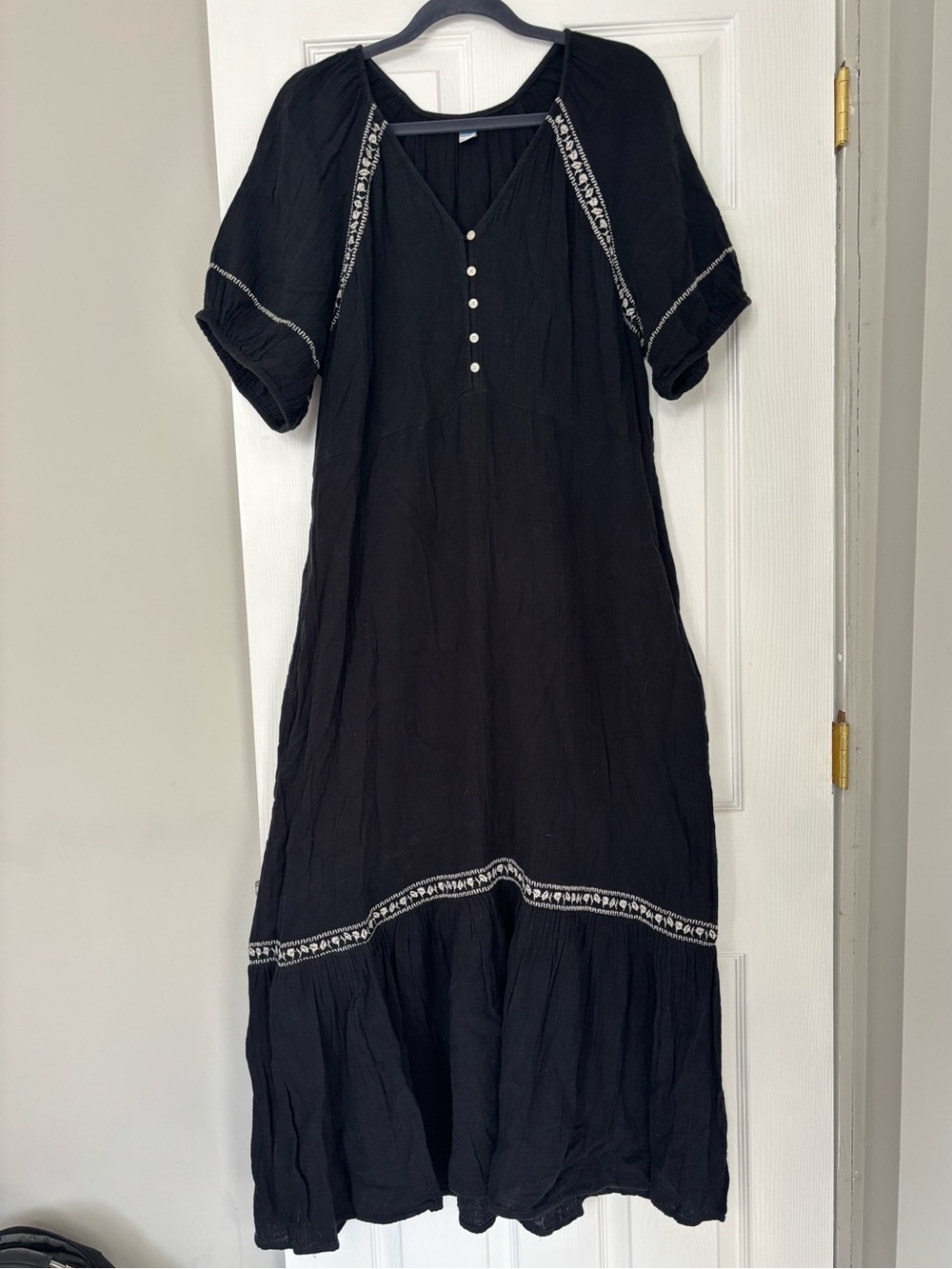 Black Boho Embroidered Midi Dress - Women's